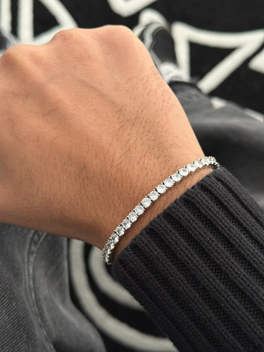 Classis tennis bracelet